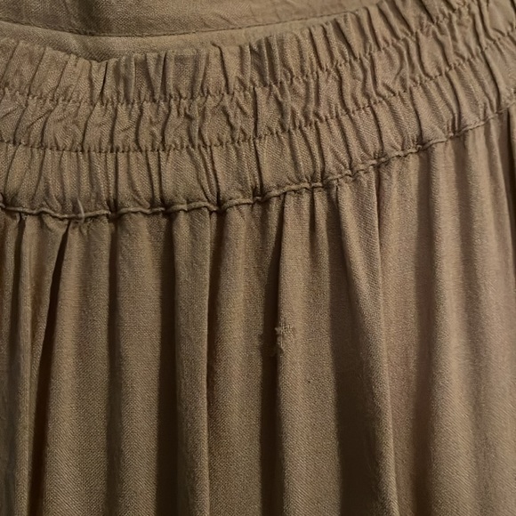 Don’t Mess with Texas tan side button pull on skirt - Picture 6 of 6